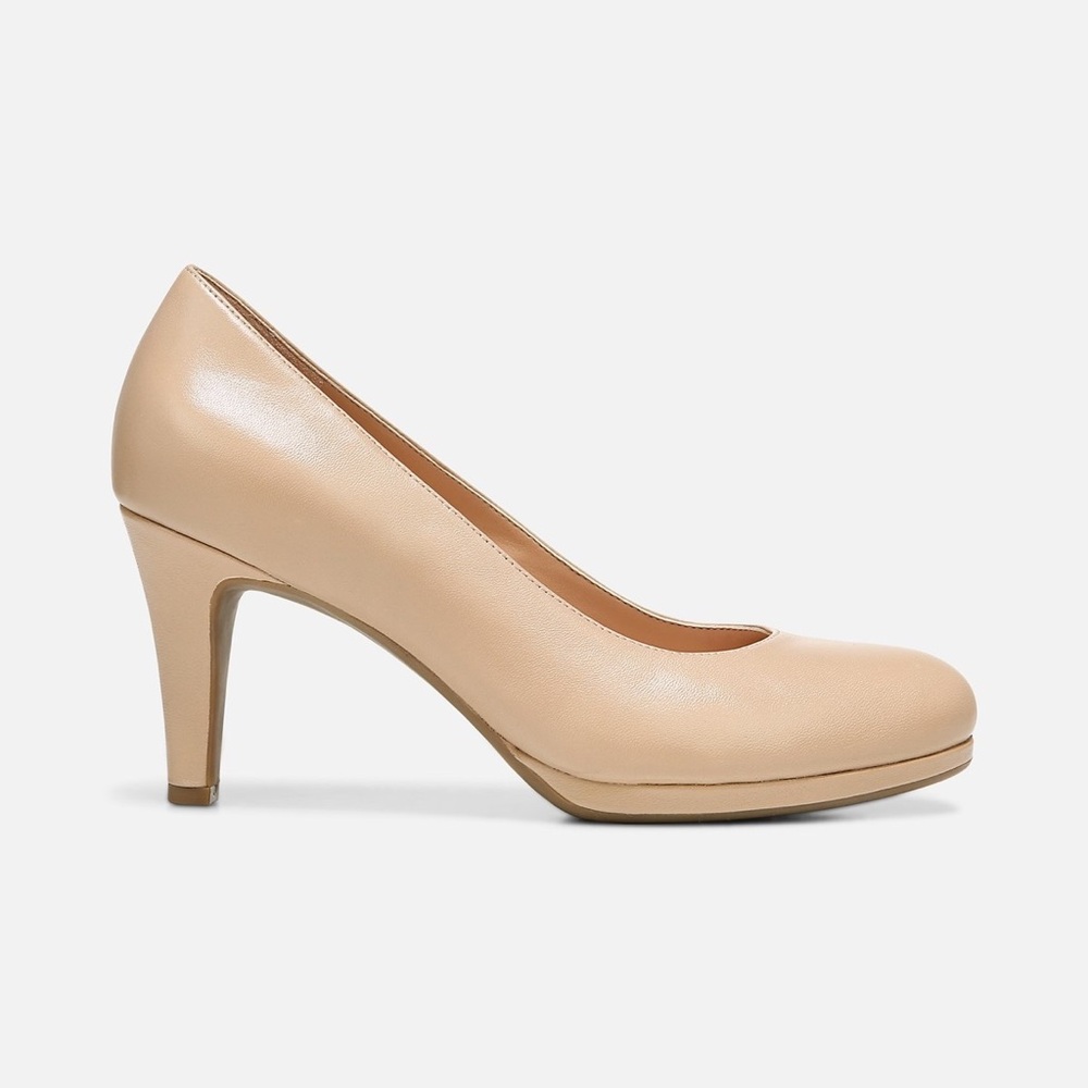 Naturalizer Michelle Heels